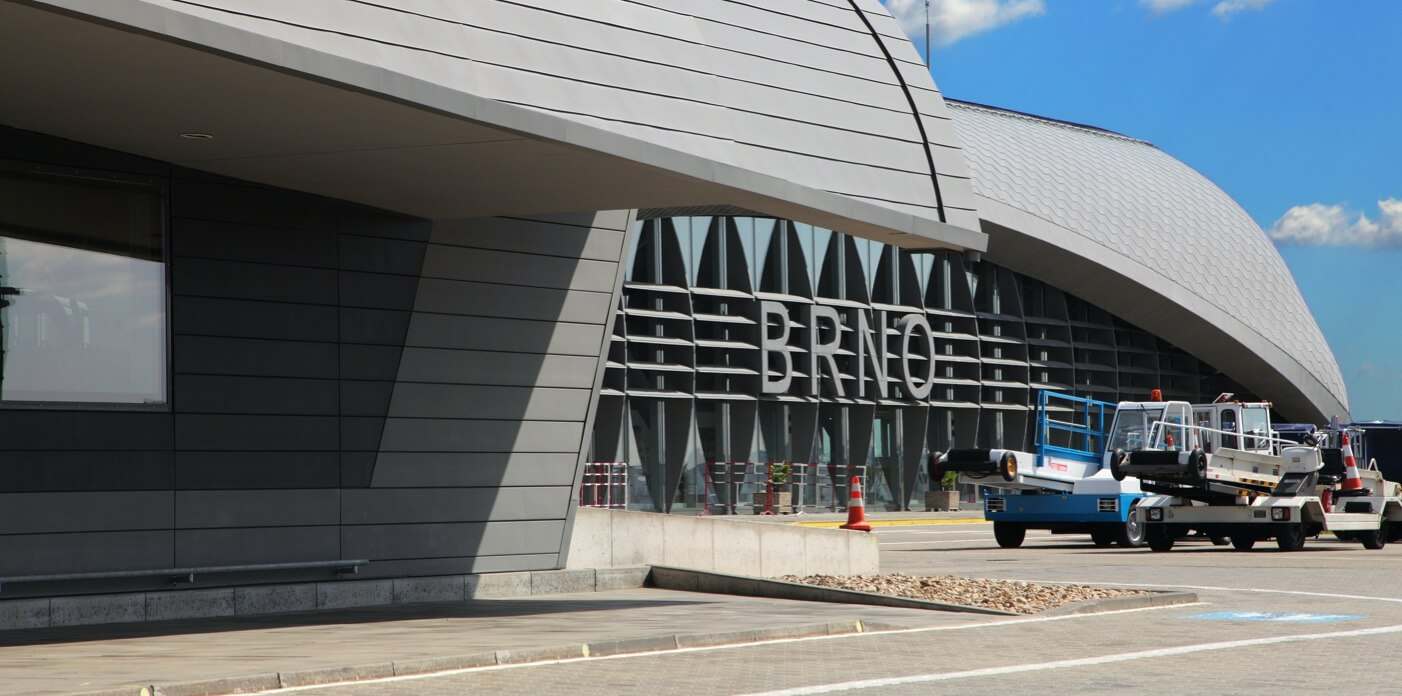 Flughafenhalle Brünn - Tuřany